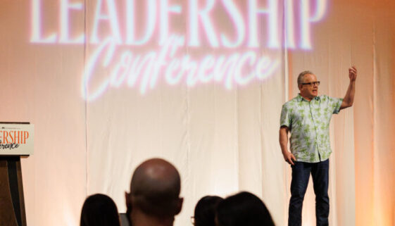 Richard Yonck Futurist Keynote at Hawaii Business Leadership Conference 2022 in Honolulu, Hawaii